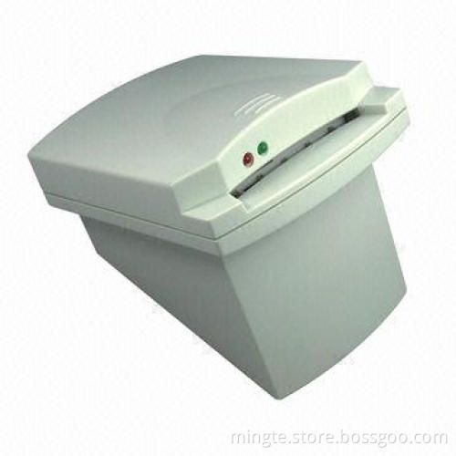 Smart card reader, designed to read and write IC cards